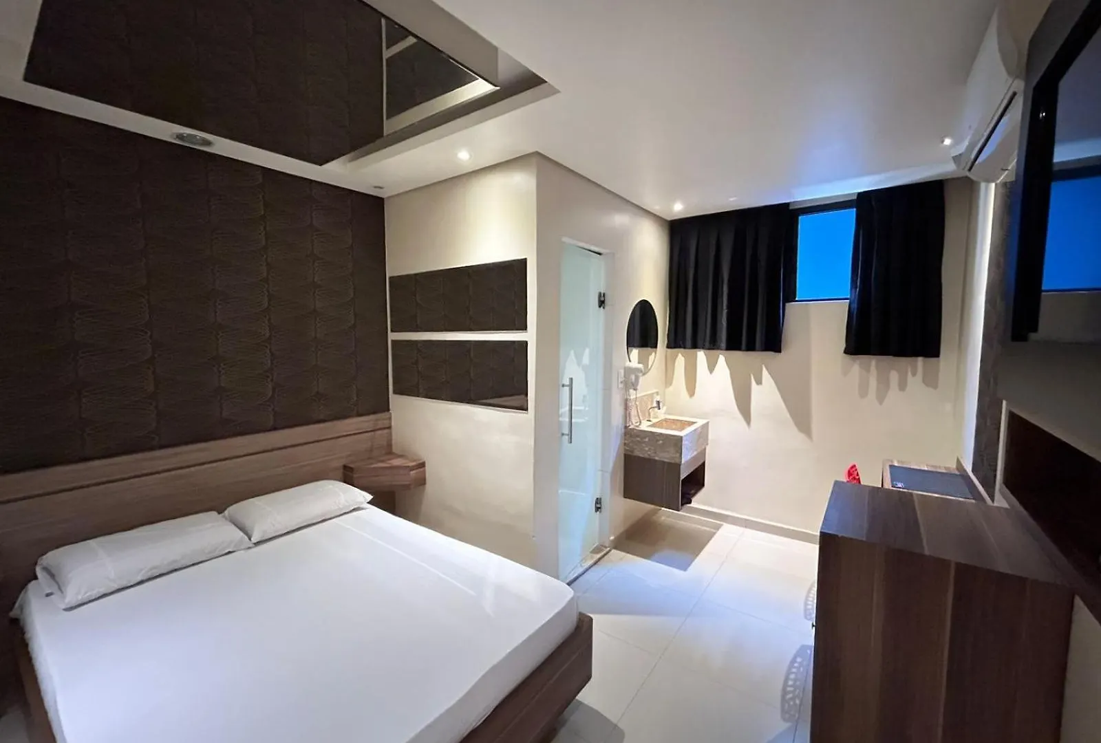 So Love Hotel (Adults Only) Diadema